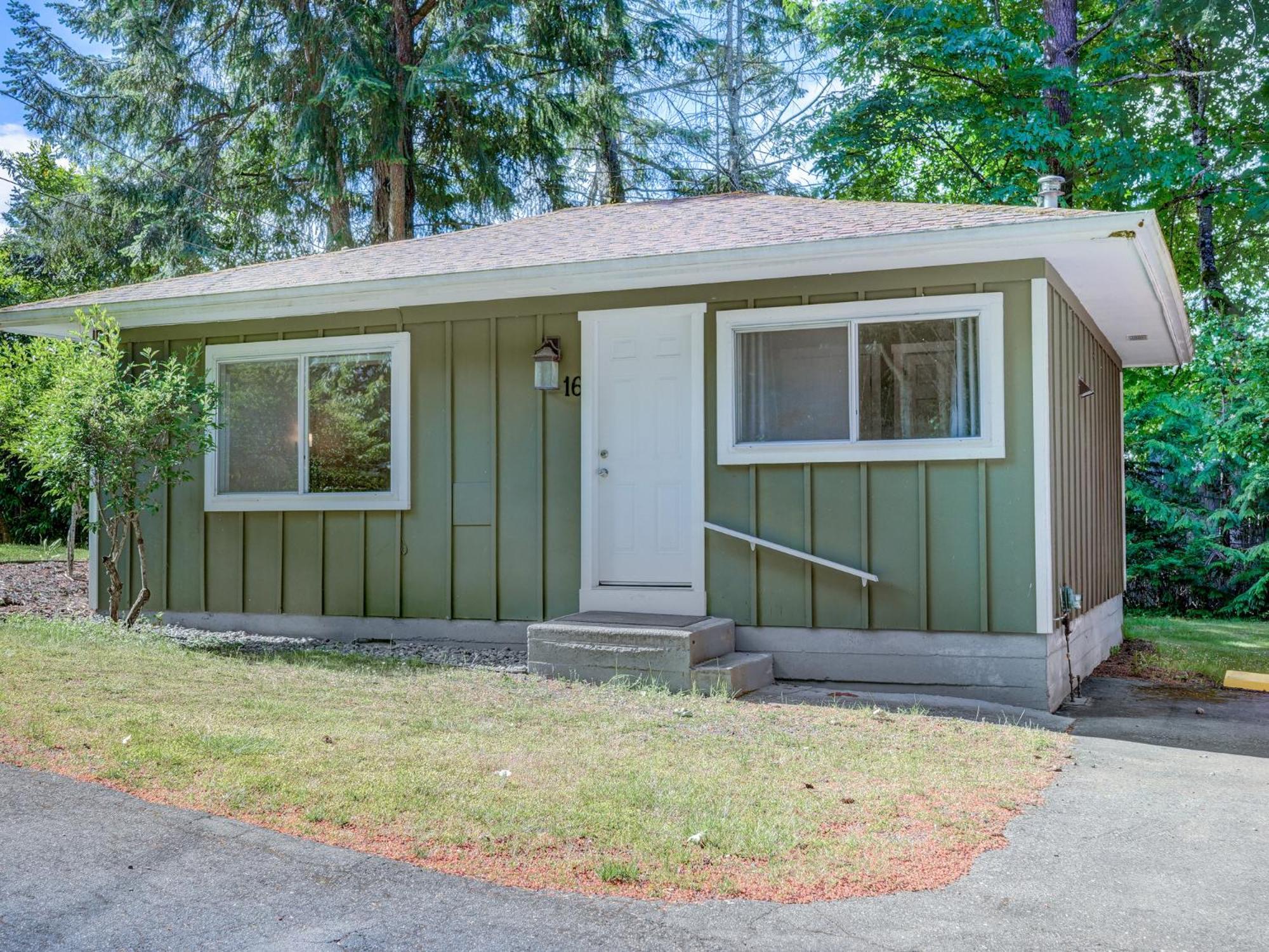 Malahat Bungalows Motel Zewnętrze zdjęcie